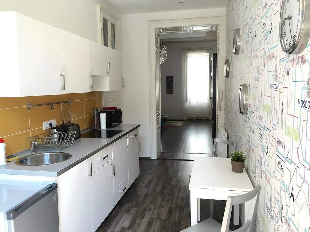Budget Apartment By Hi5-Kiraly 99 Budapest